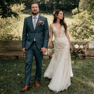 Meet your Posher, Ashley